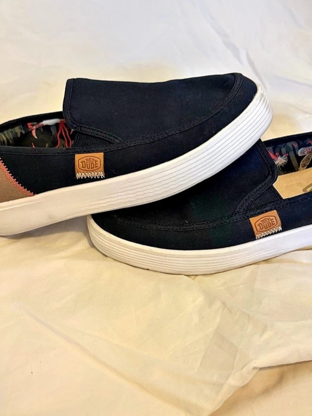 Hey Dude Sunapee Craft womens Slip-On Canvas Shoes Black US 9 - Picture 5 of 9